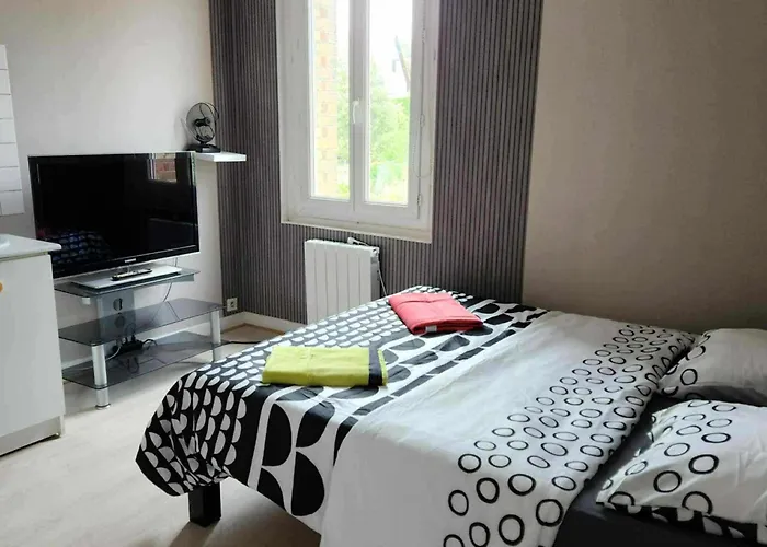 Les Beaux Jours Chez Dali Country house *